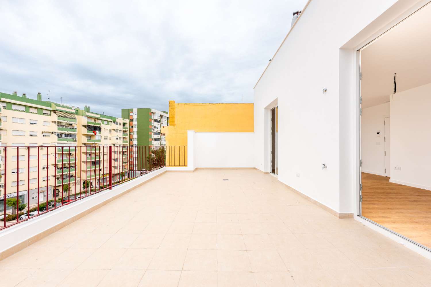 Penthouse spectaculaire à vendre dans le centre de Torre del Mar