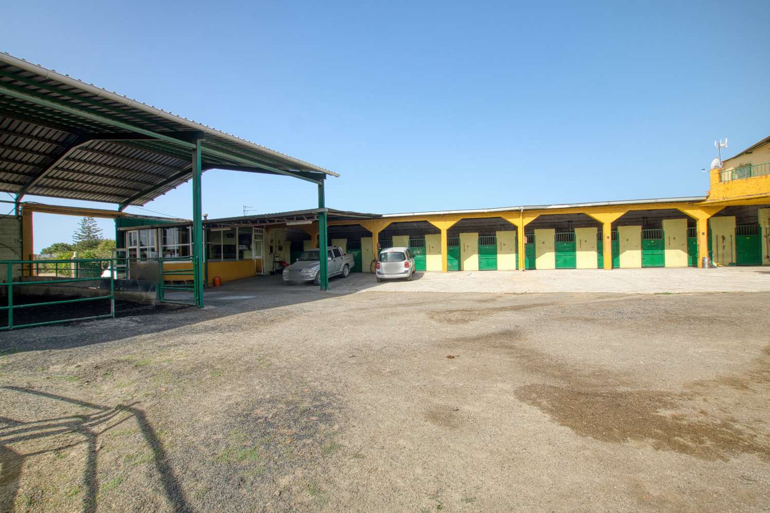 Centro Hípico de ensueño en venta en Torre del Mar