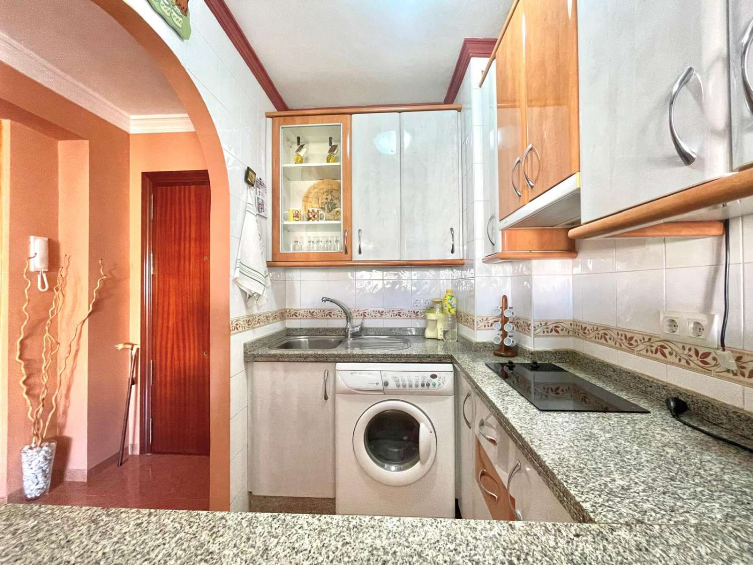 MAGNIFICO APARTAMENTO EN VENTA EN EL CENTRO DE TORRE DEL MAR.