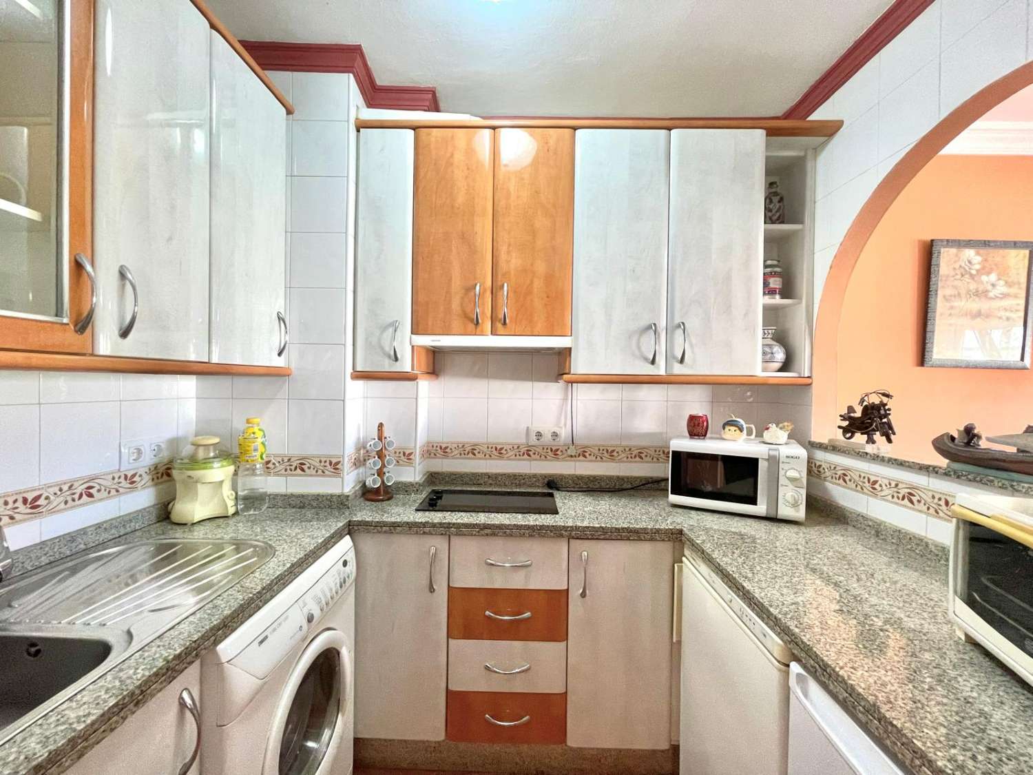 MAGNIFICO APARTAMENTO EN VENTA EN EL CENTRO DE TORRE DEL MAR.