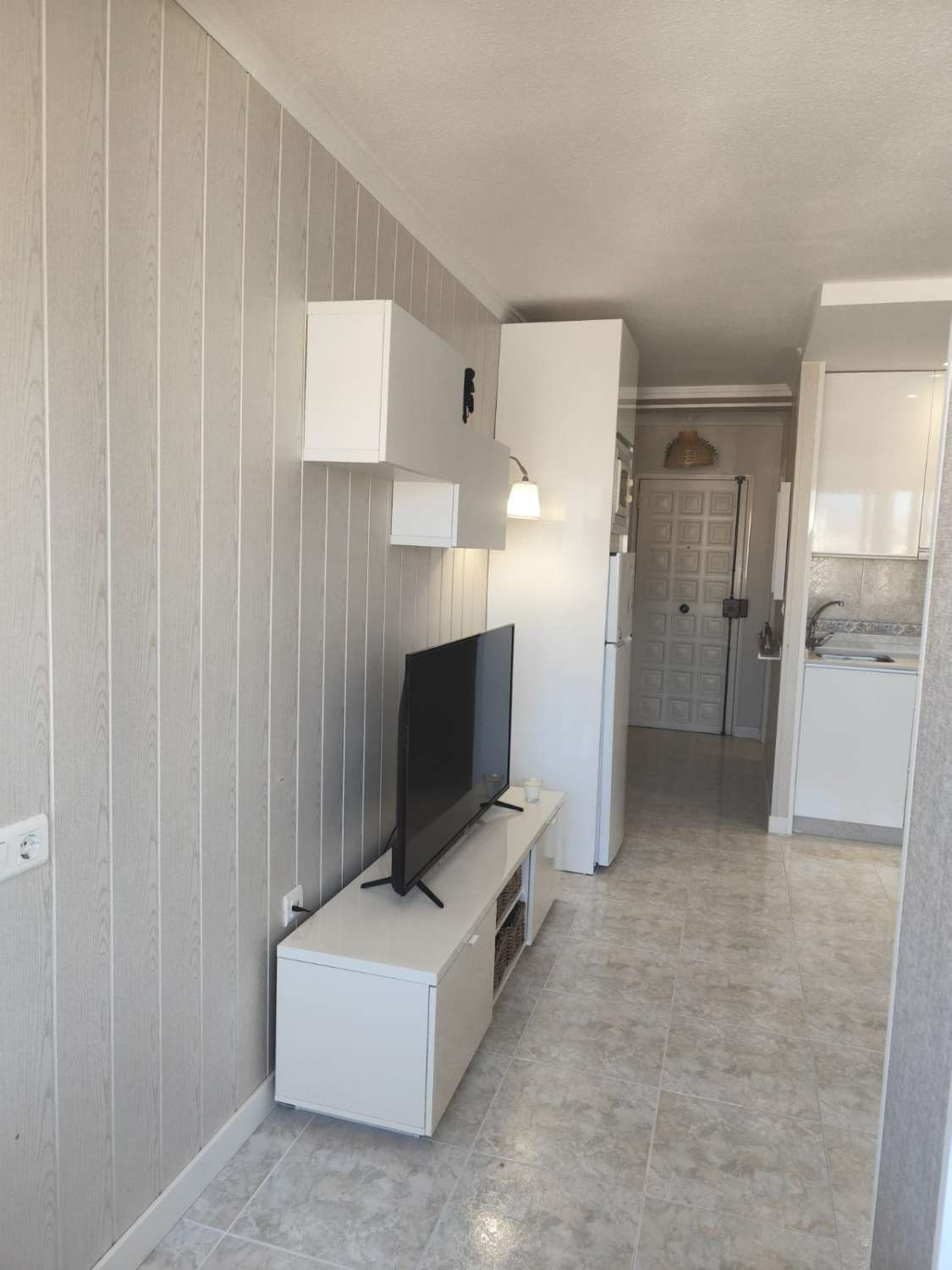Coqueto estudio en venta en Torre del Mar , Reformado