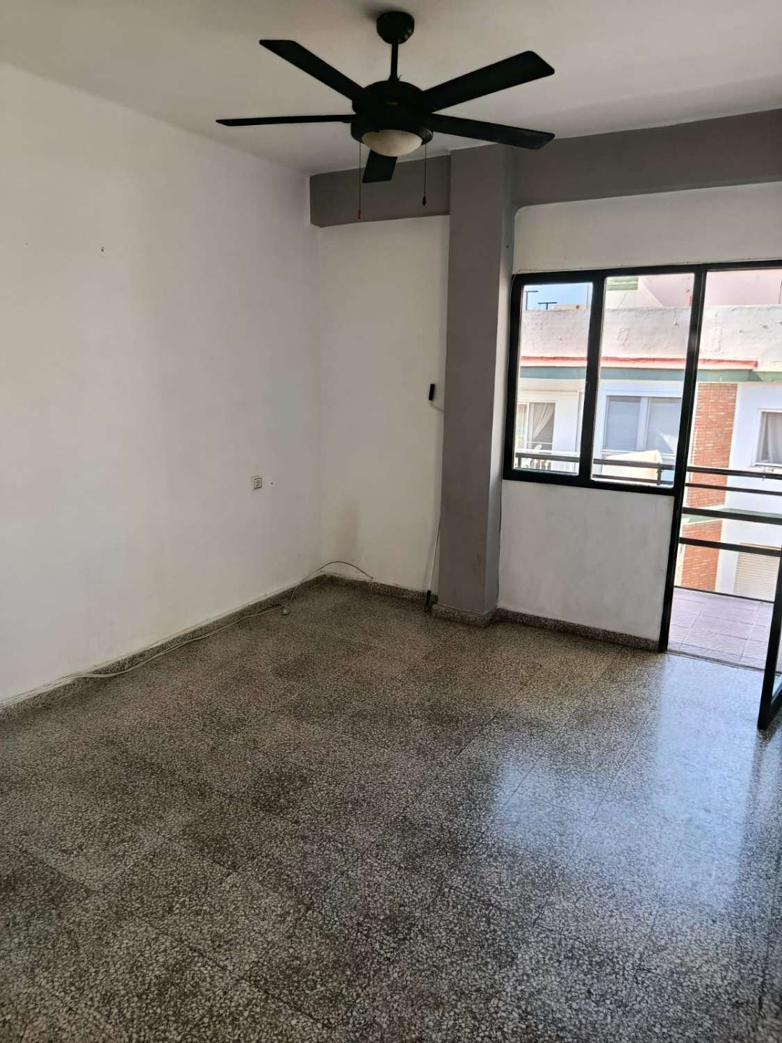Appartement situé au centre de Torre del Mar à vendre