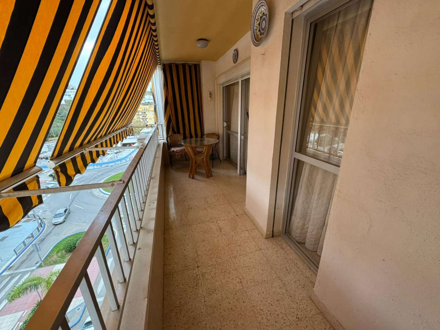 Great apartment for sale in Torre del Mar, with sea views.