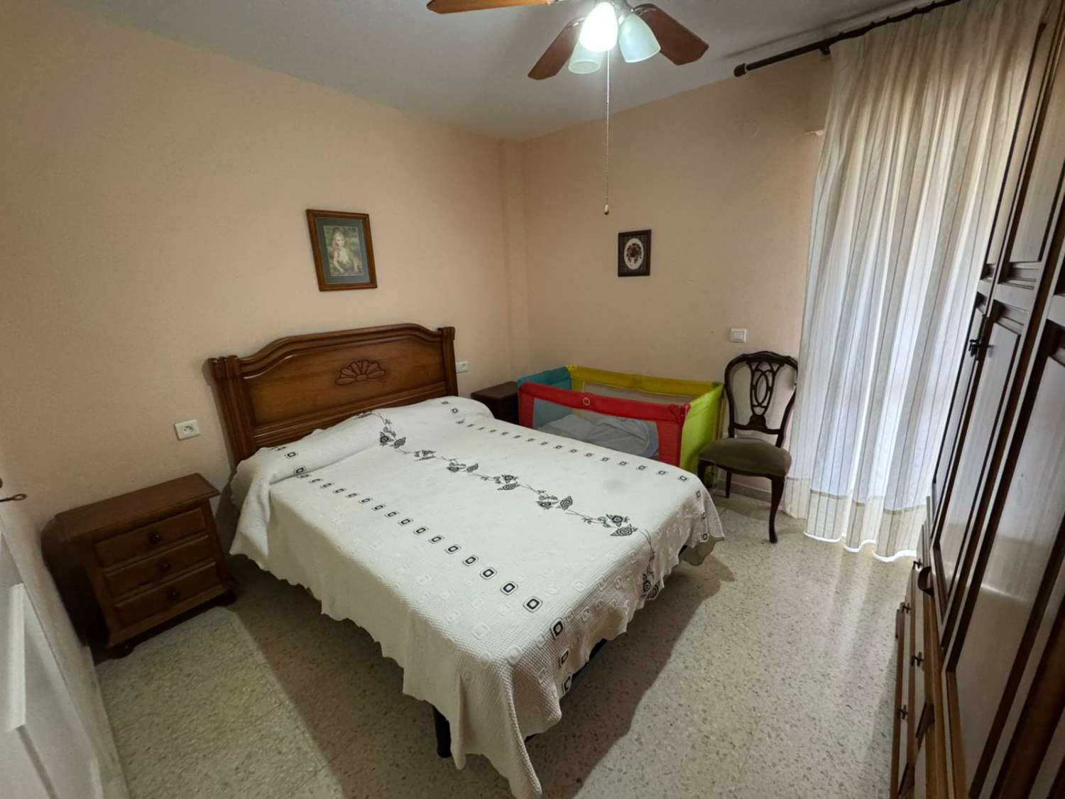 Great apartment for sale in Torre del Mar, with sea views.
