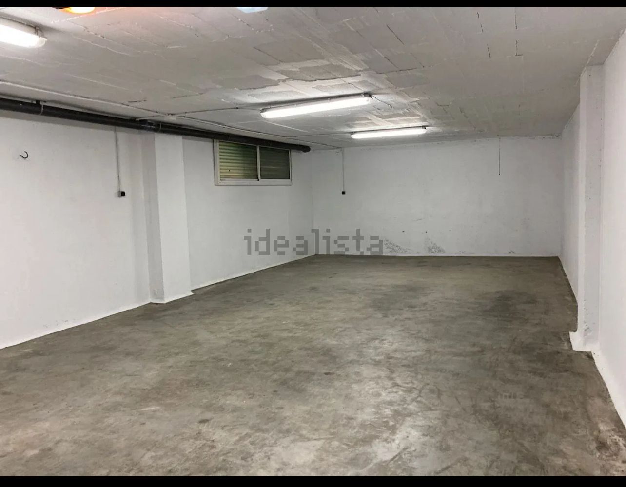 Calle Ramón de la Sagra 待售车库