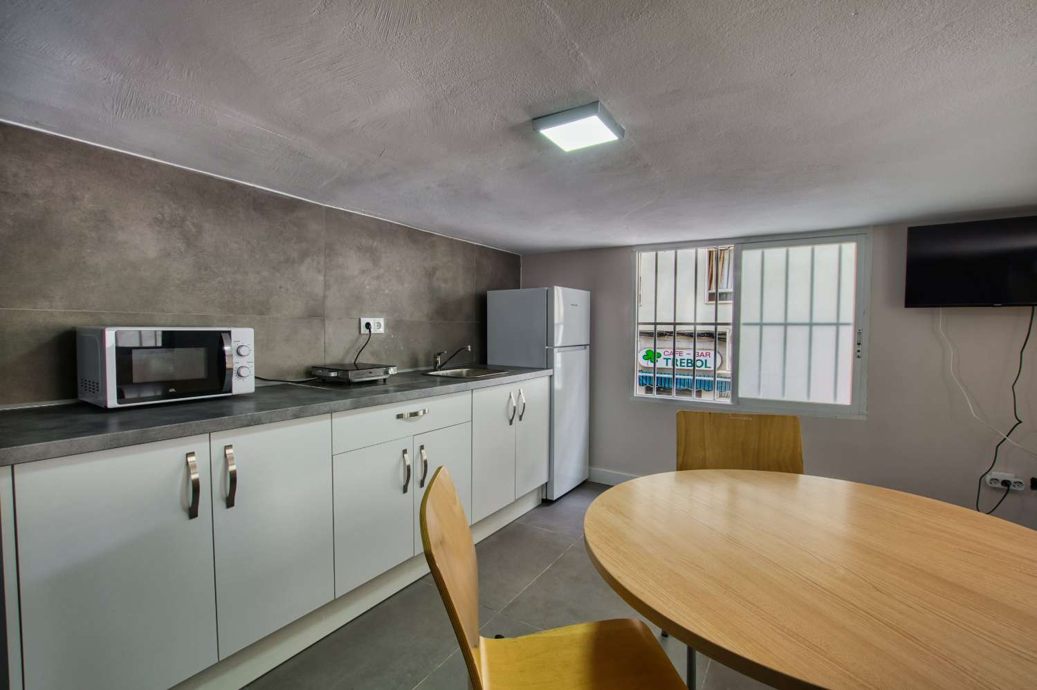 Store lokaler til salg, Vélez-Málaga