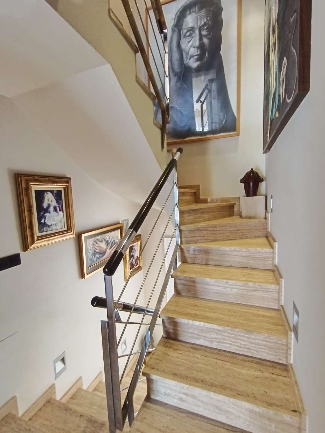 Spektakulär parhus till salu, Torre del Mar. Timjan