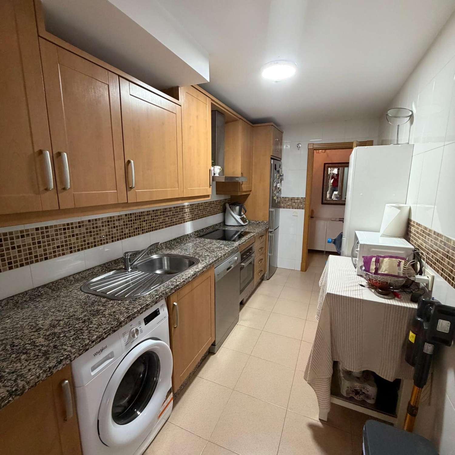 位于Caleta de Vélez的美丽公寓出售，带有大型露台和社区区域