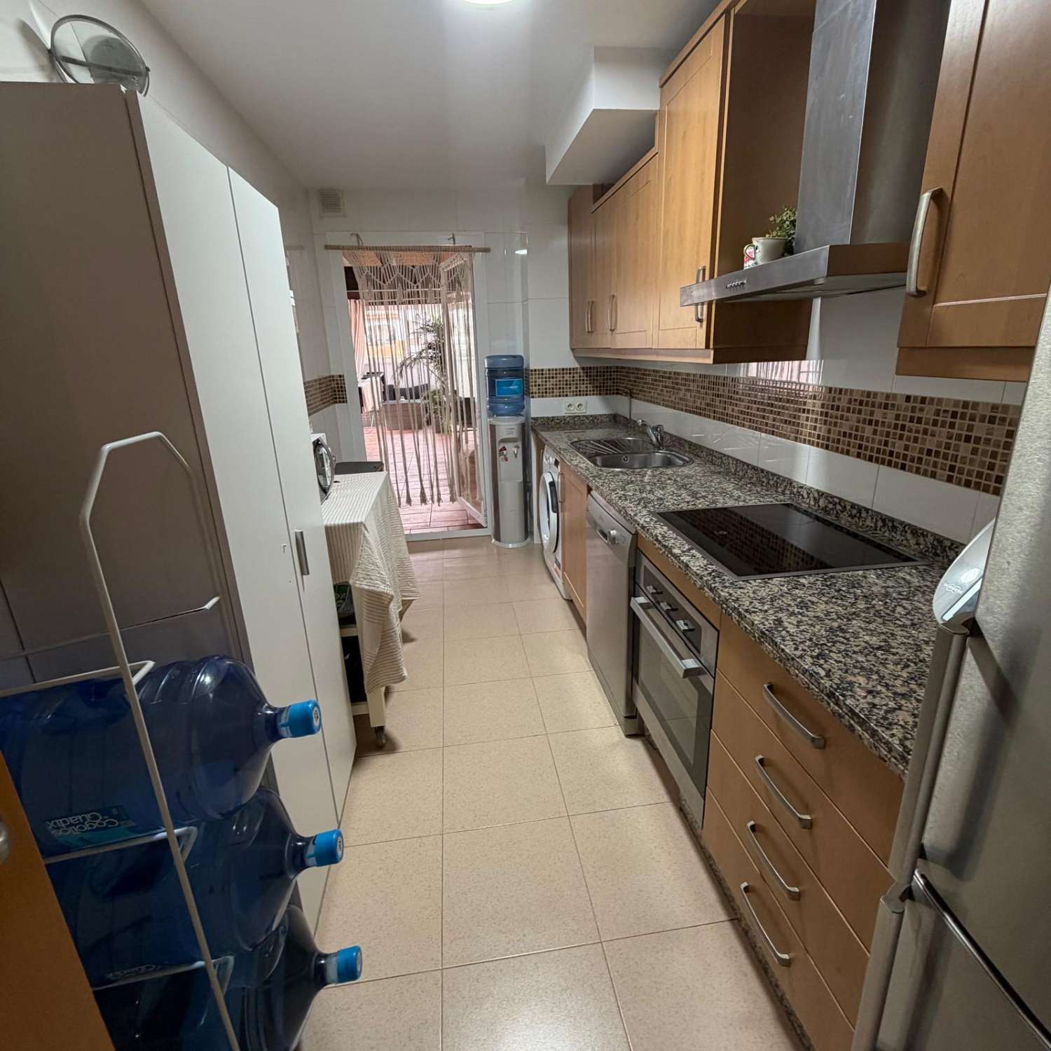 位于Caleta de Vélez的美丽公寓出售，带有大型露台和社区区域