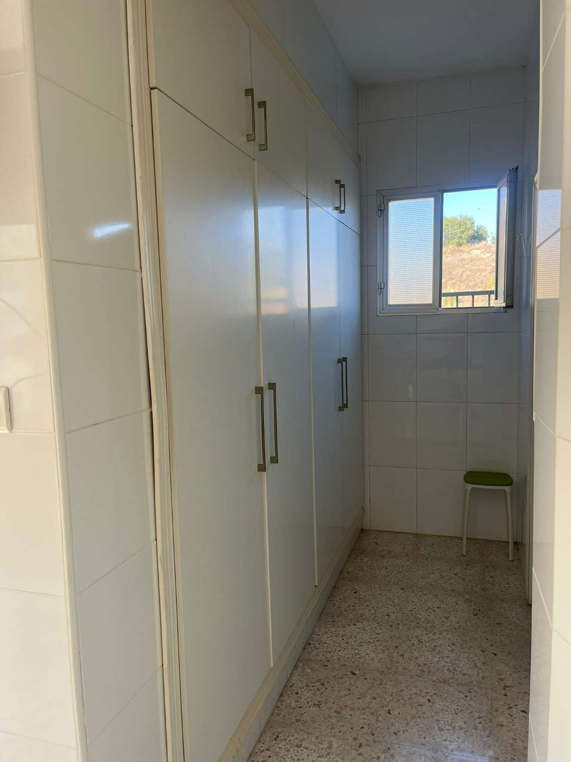 阿尔马亚特壮丽的乡村地块出售