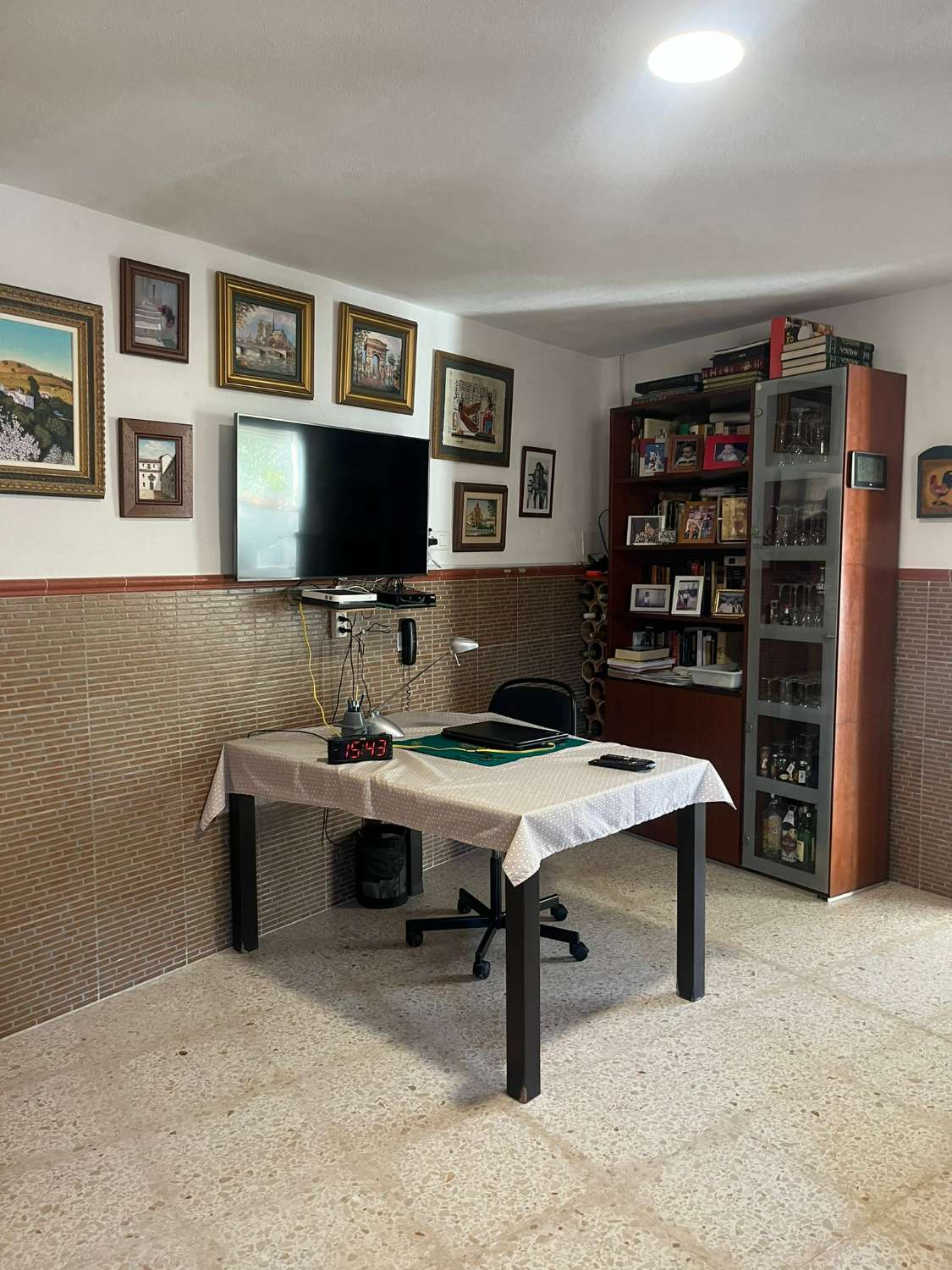 阿尔马亚特壮丽的乡村地块出售