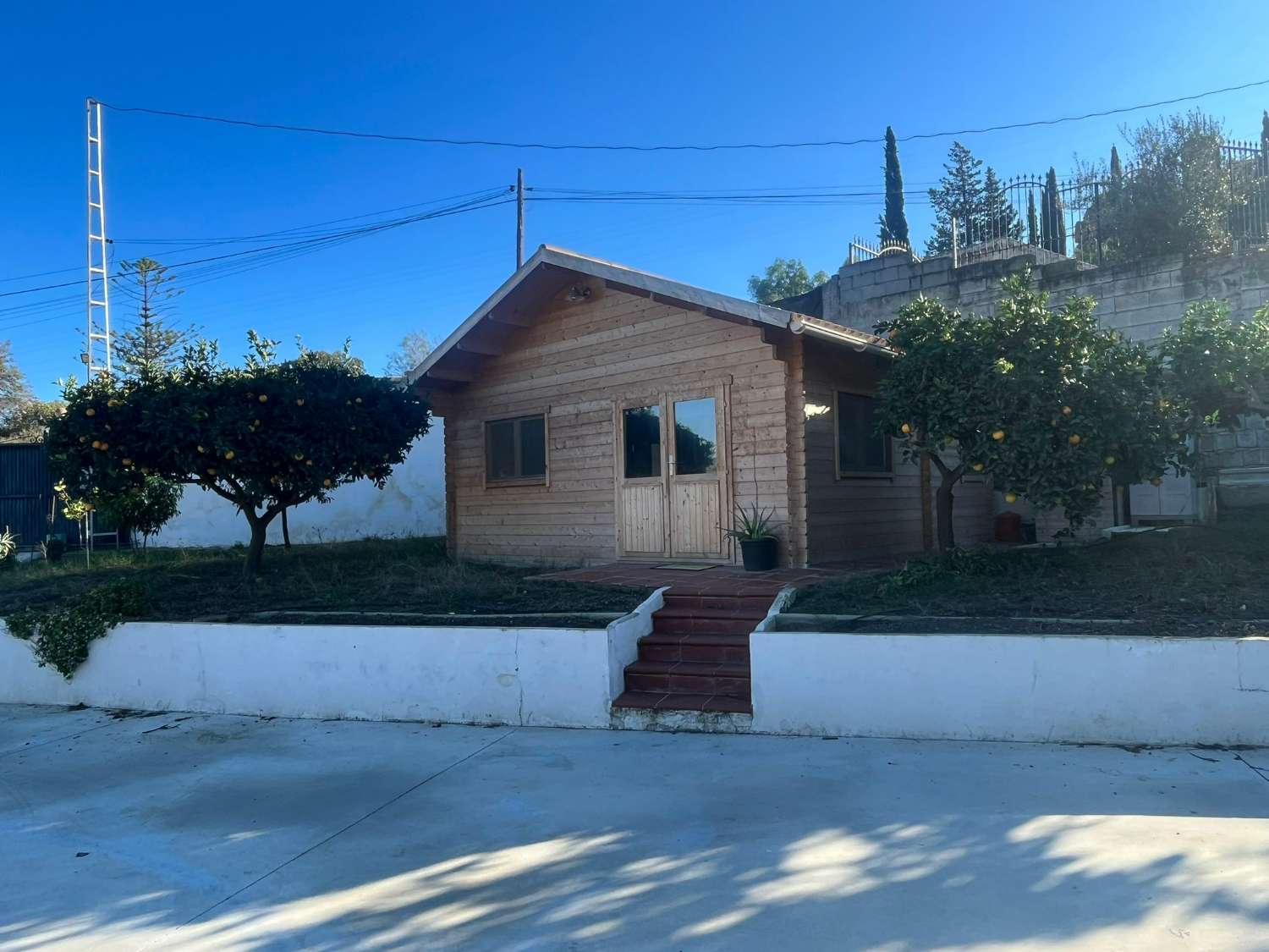 阿尔马亚特壮丽的乡村地块出售