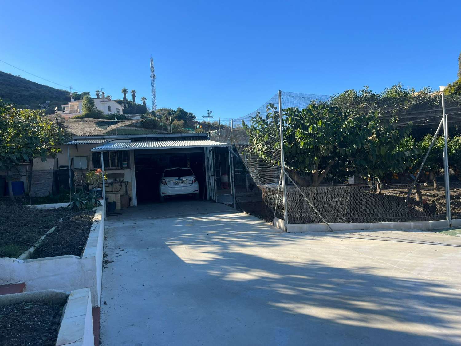 阿尔马亚特壮丽的乡村地块出售