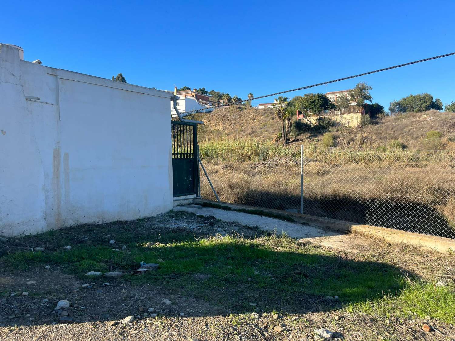 阿尔马亚特壮丽的乡村地块出售