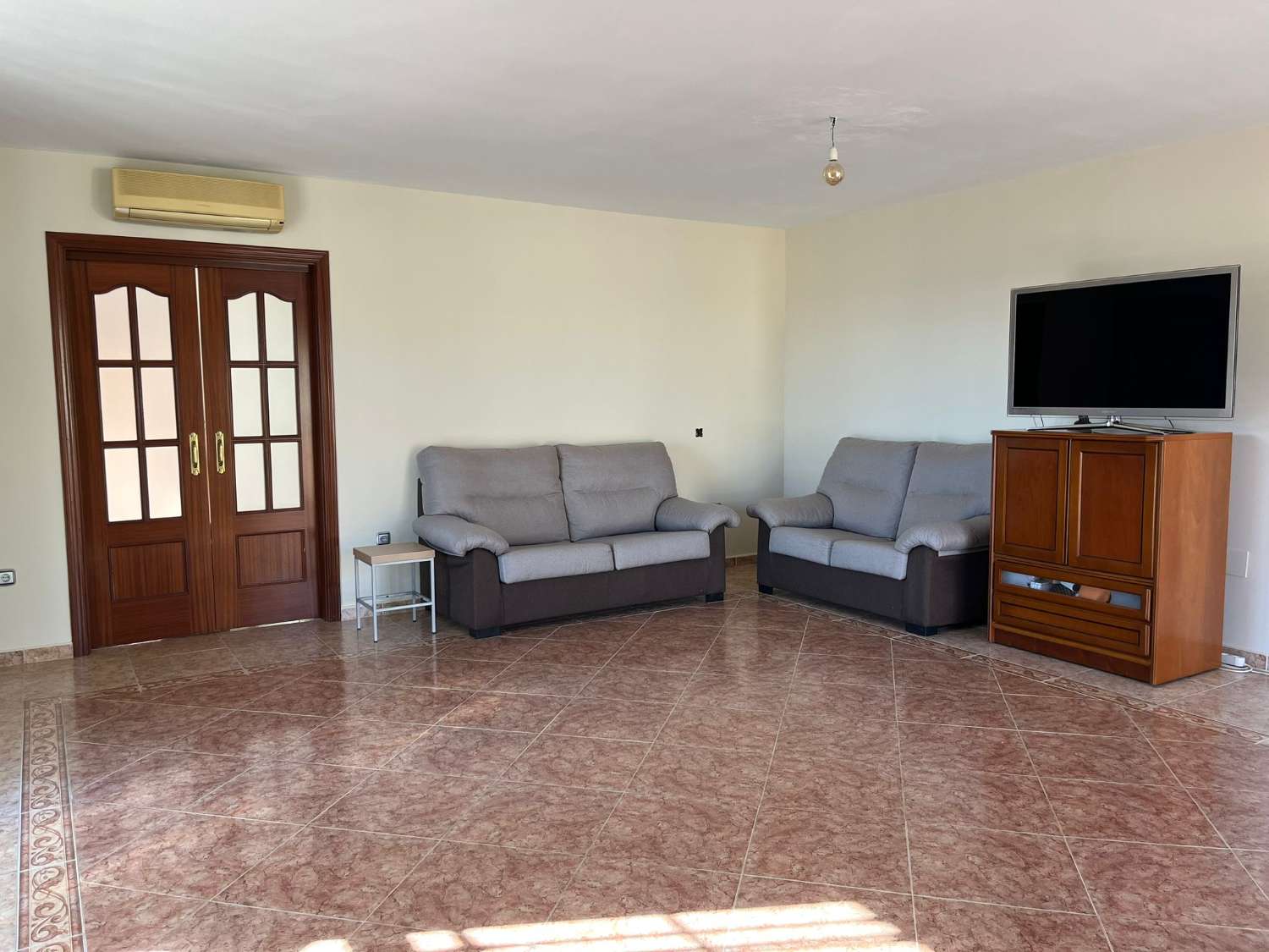 Wonderful corner villa for sale Torre del Mar