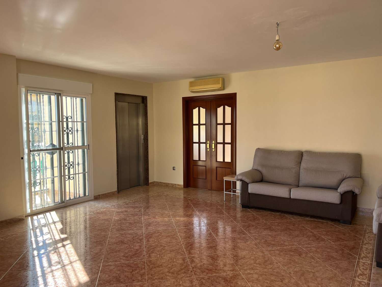 Wonderful corner villa for sale Torre del Mar