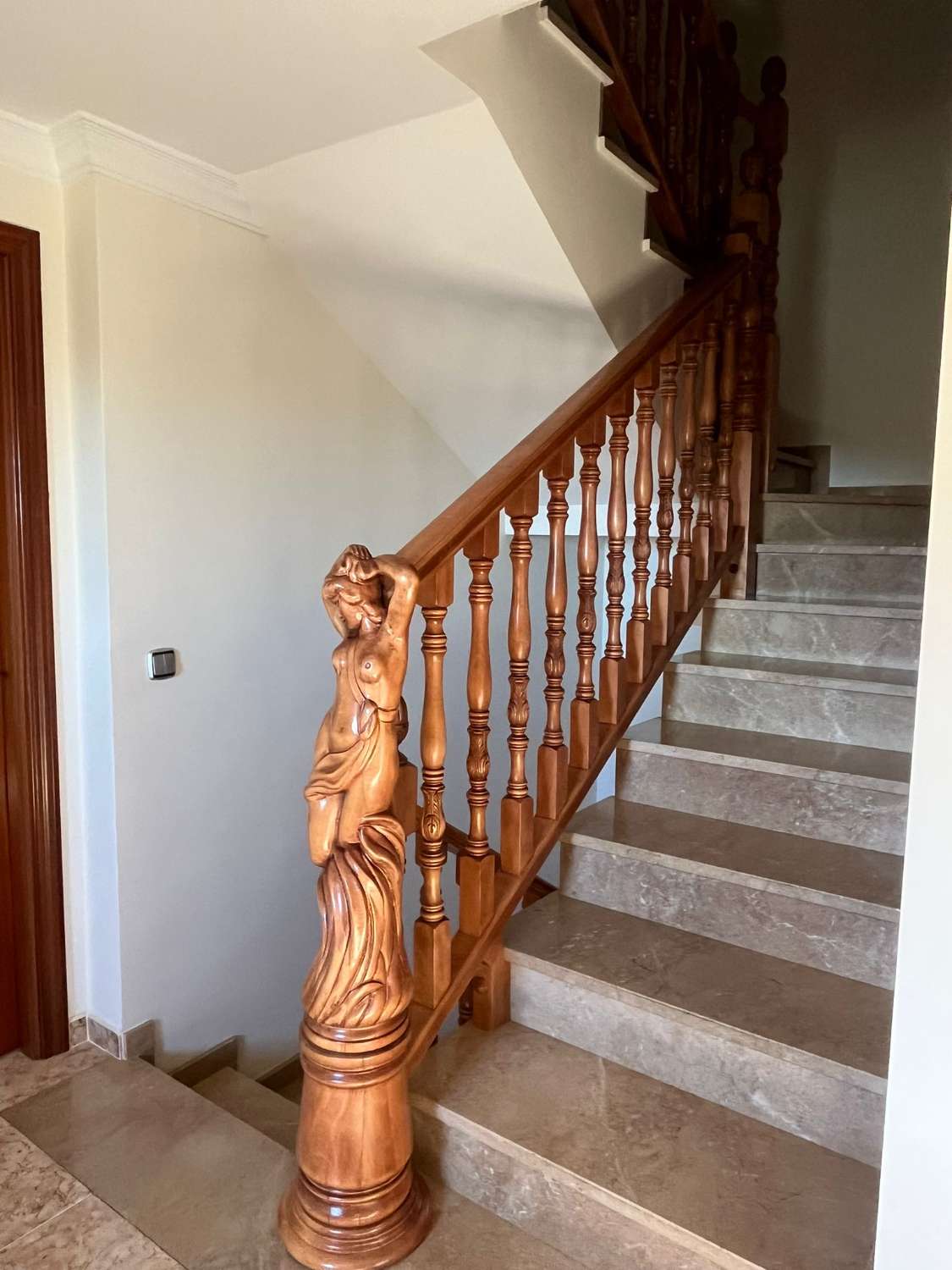 Wonderful corner villa for sale Torre del Mar