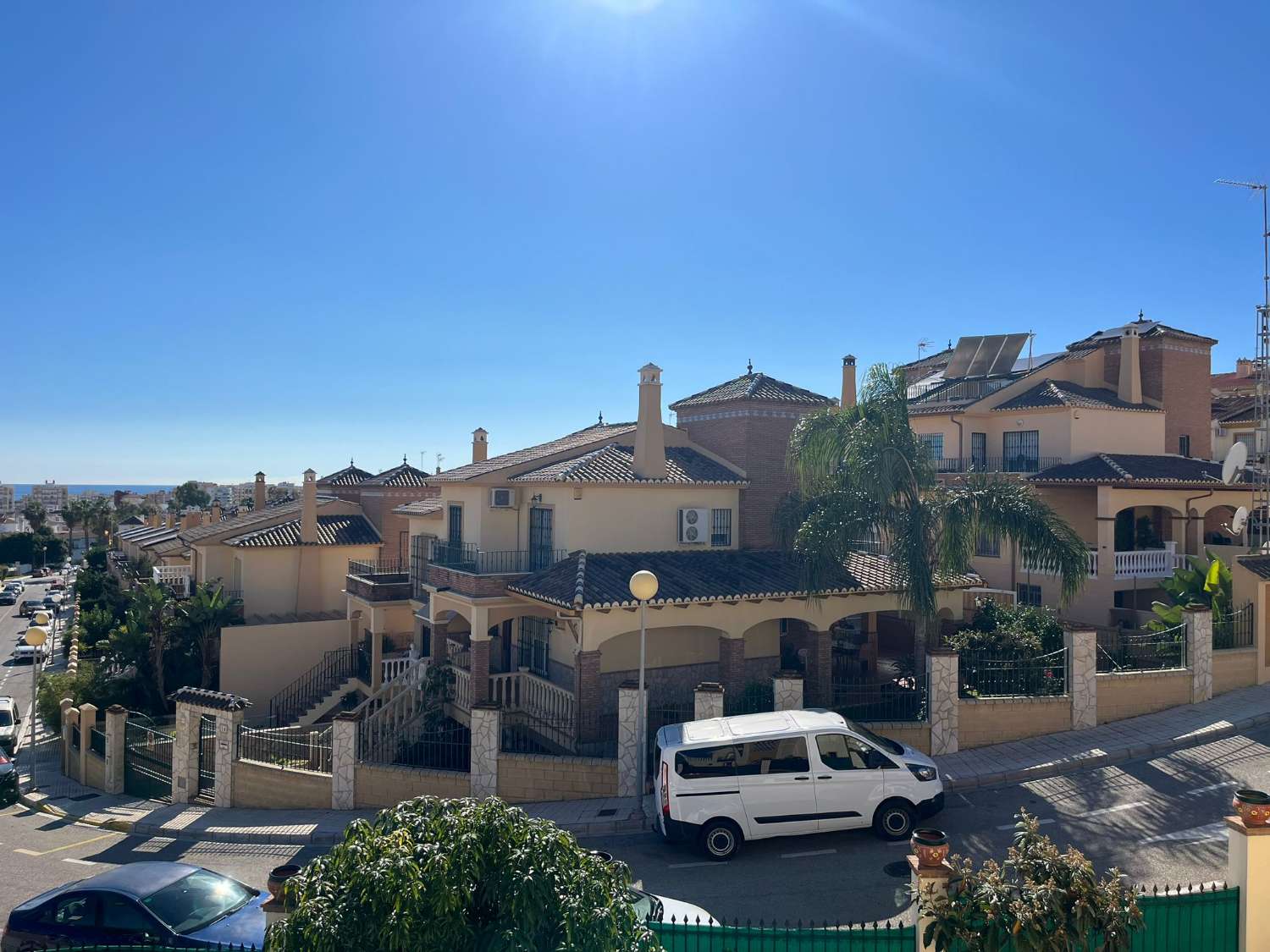 Wonderful corner villa for sale Torre del Mar