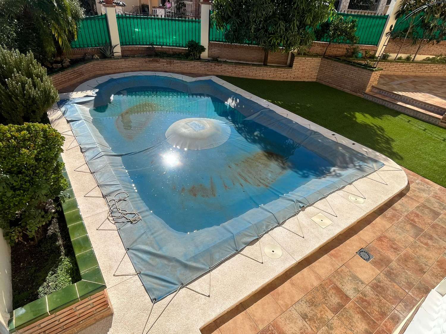 Wonderful corner villa for sale Torre del Mar