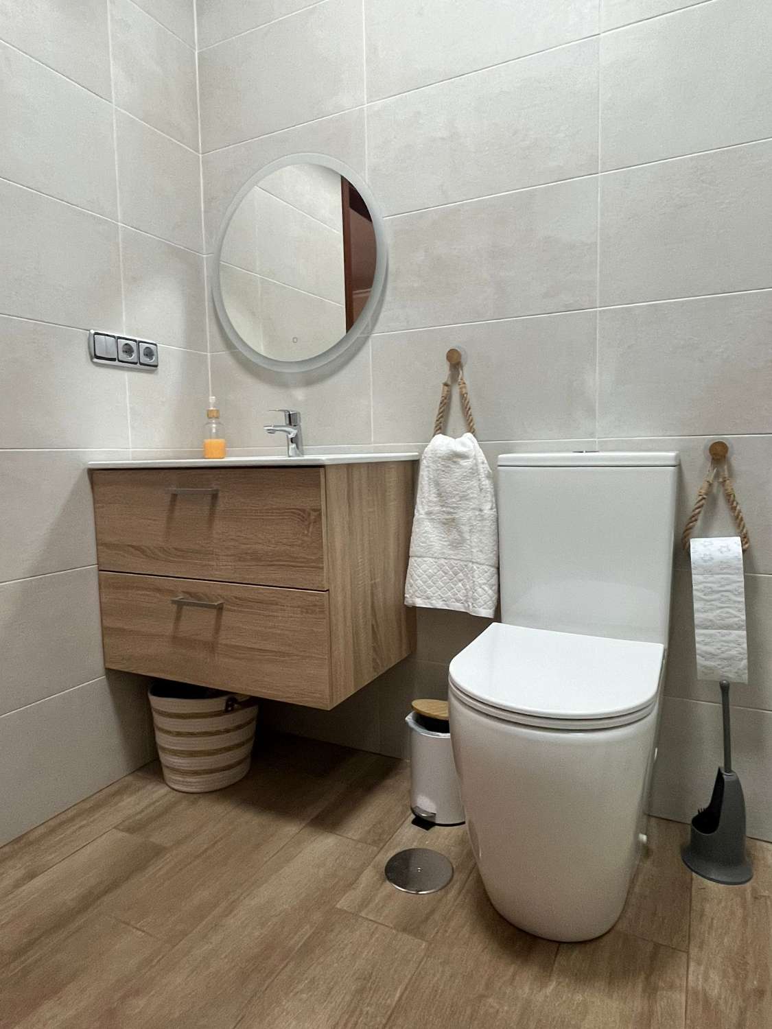 Wonderful corner villa for sale Torre del Mar