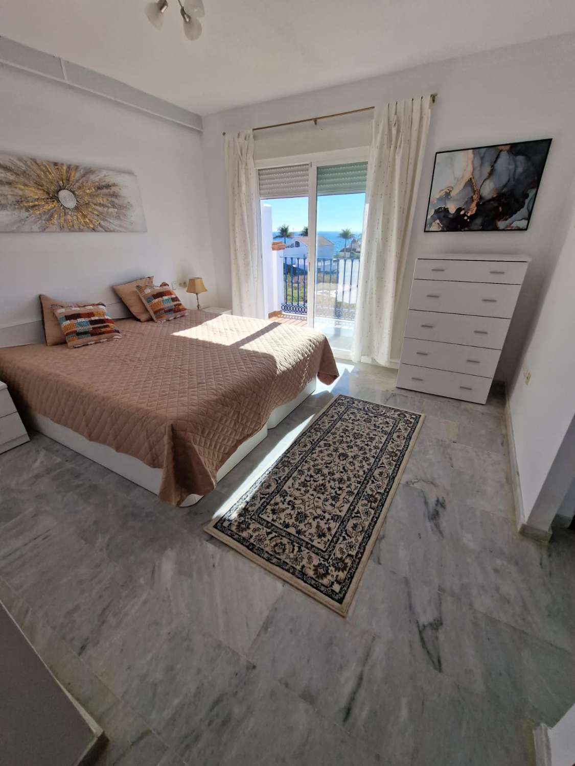 Villa jumelée extraordinaire à vendre à Mezquitilla