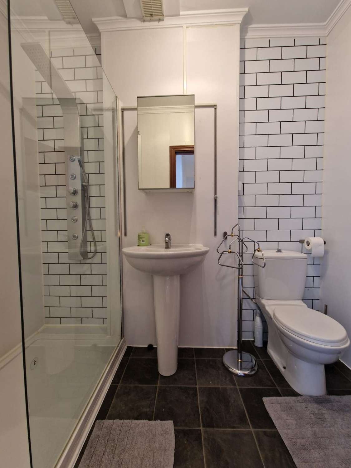 Villa jumelée extraordinaire à vendre à Mezquitilla