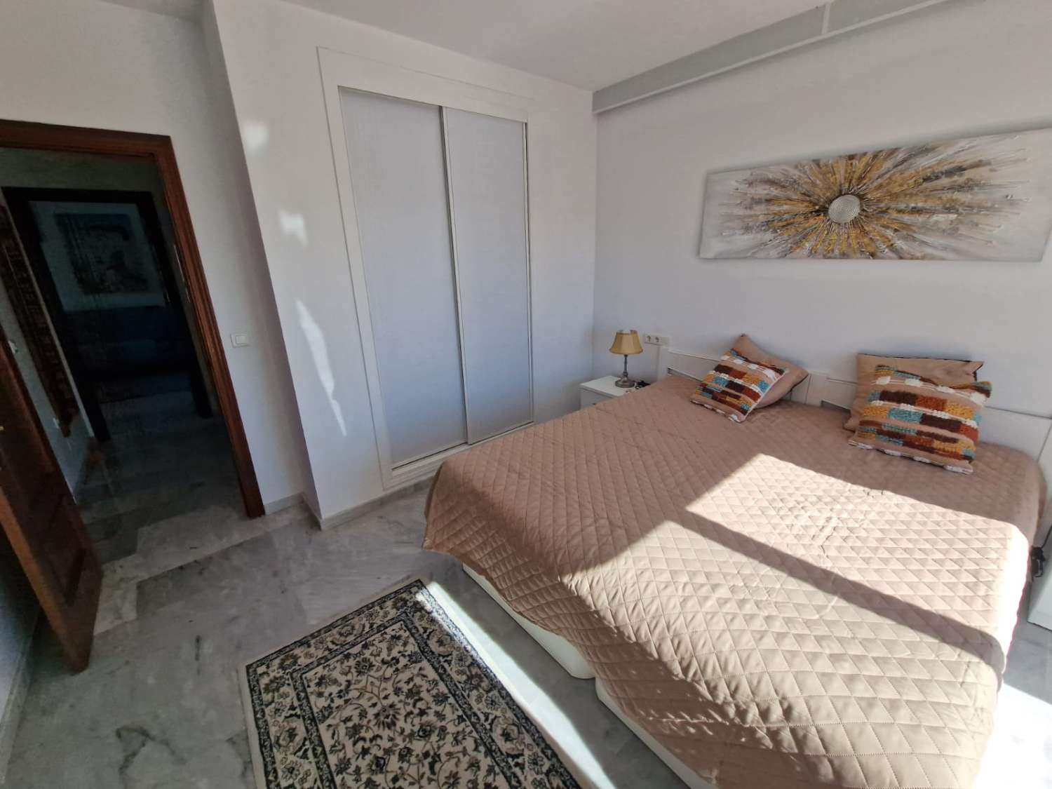 Villa jumelée extraordinaire à vendre à Mezquitilla