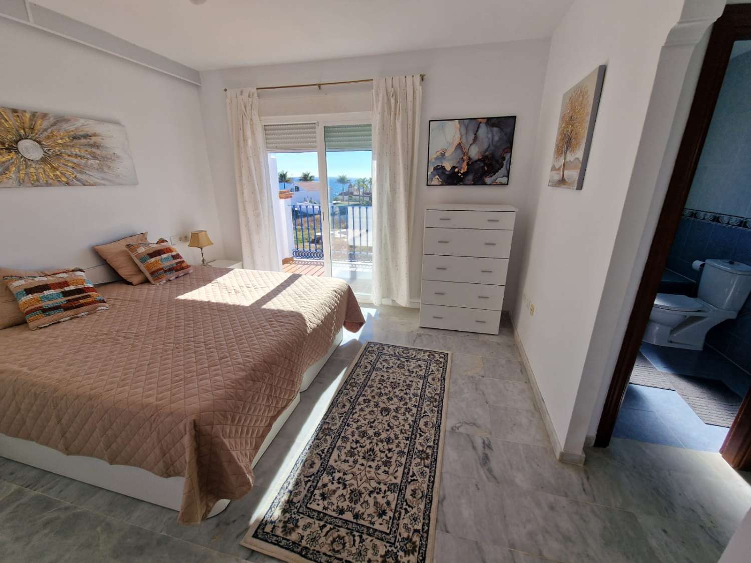 Villa jumelée extraordinaire à vendre à Mezquitilla