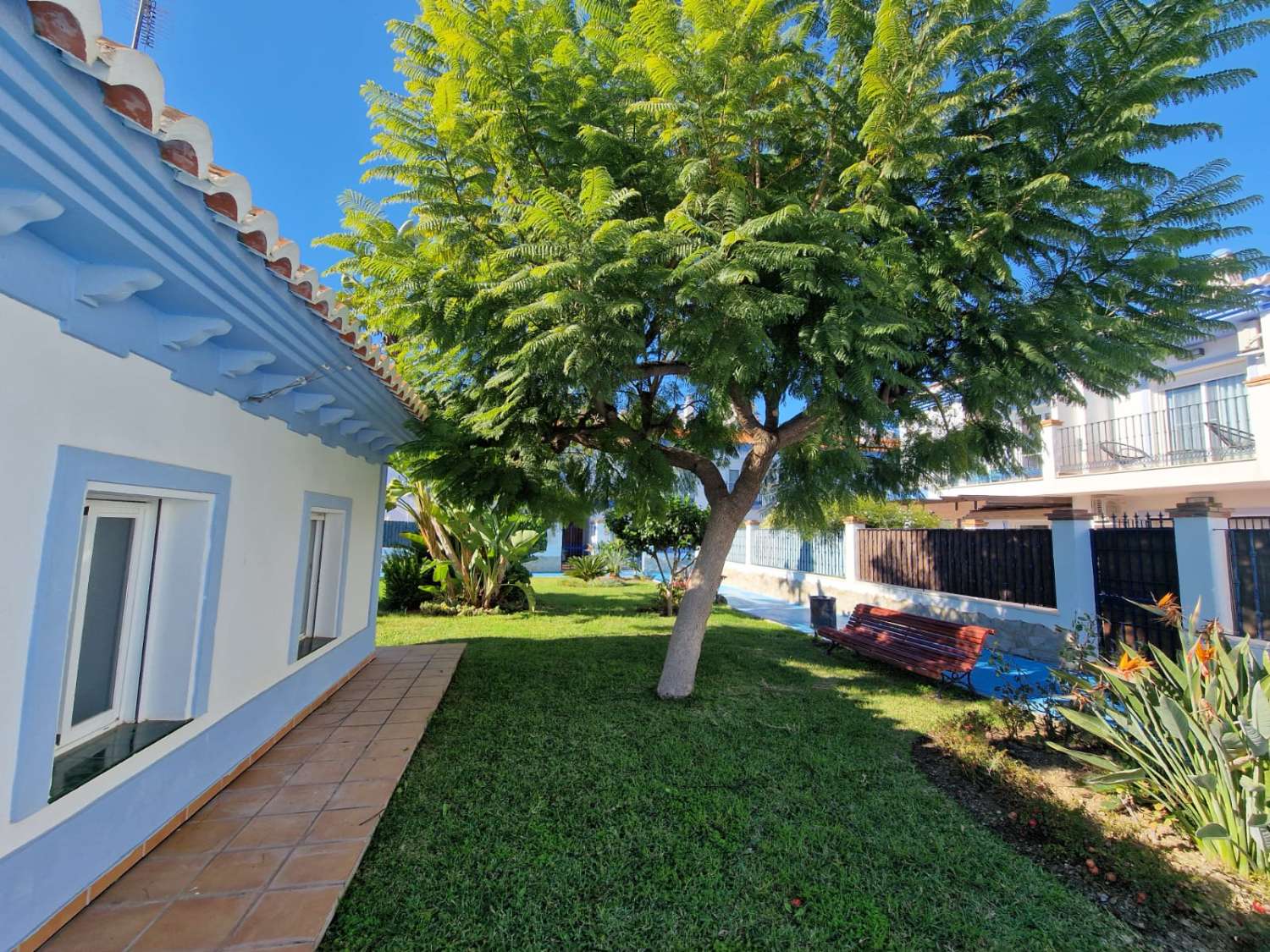 Villa jumelée extraordinaire à vendre à Mezquitilla