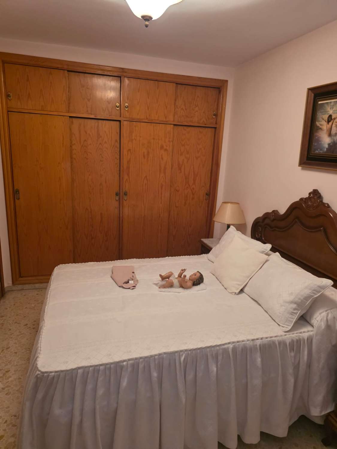 Stor lejlighed til salg, Vélez - Málaga.