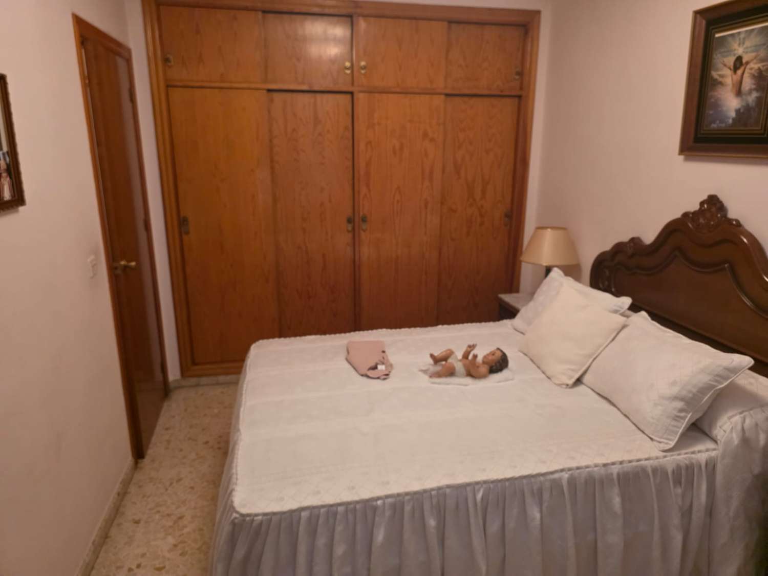 Stor lejlighed til salg, Vélez - Málaga.