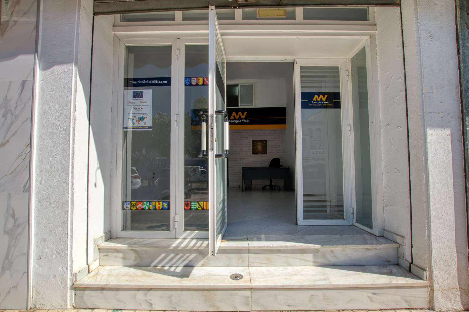 Exceptionella lokaler till salu i Vélez-Málaga!