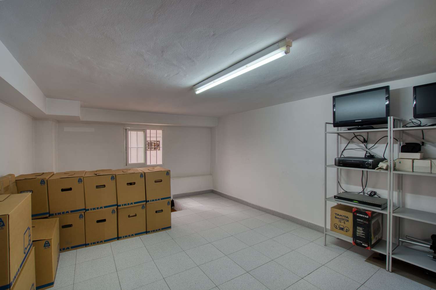 Exceptionella lokaler till salu i Vélez-Málaga!