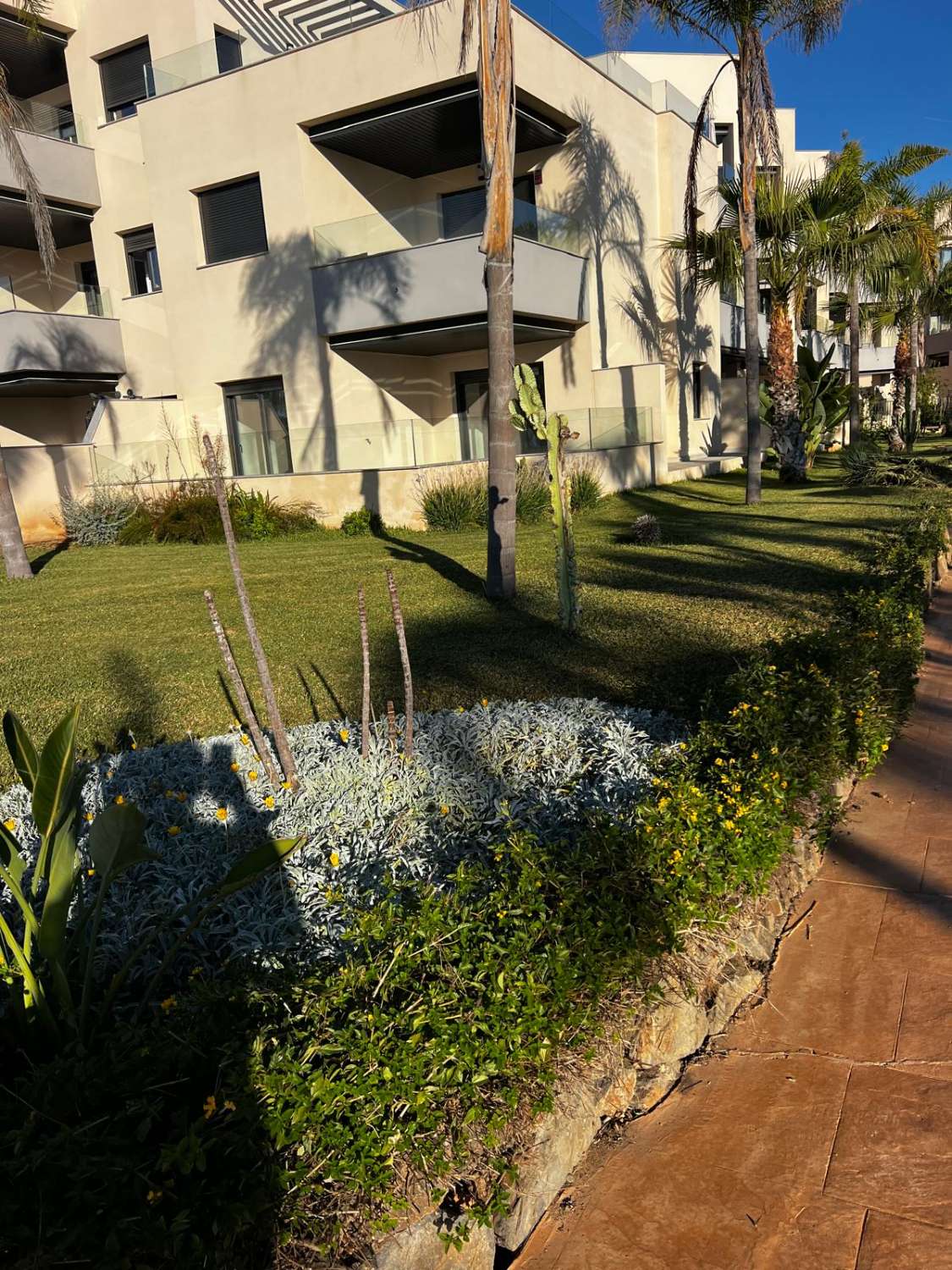 Utmärkt lägenhet till salu vid stranden, Valle Niza