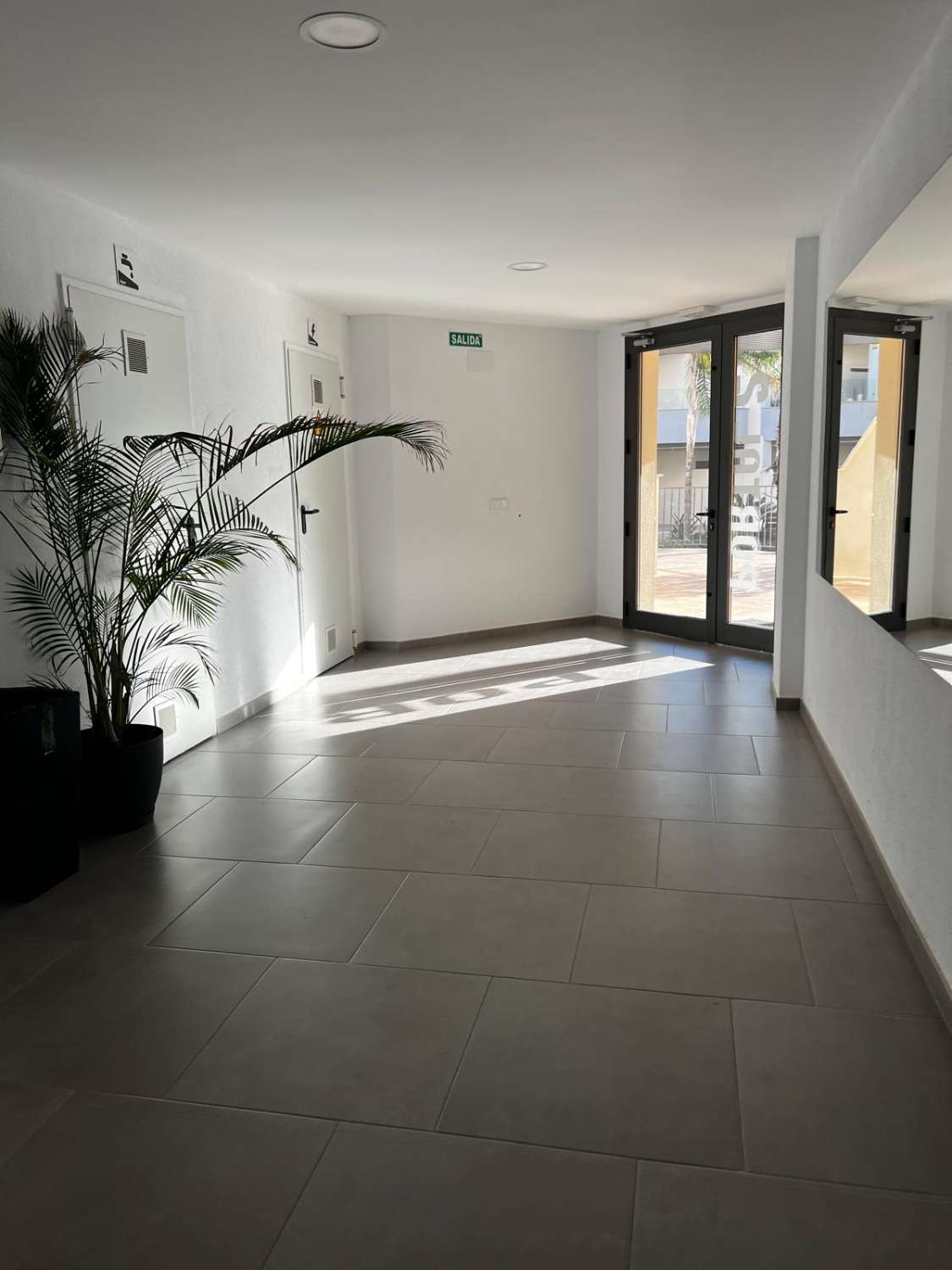 Utmärkt lägenhet till salu vid stranden, Valle Niza