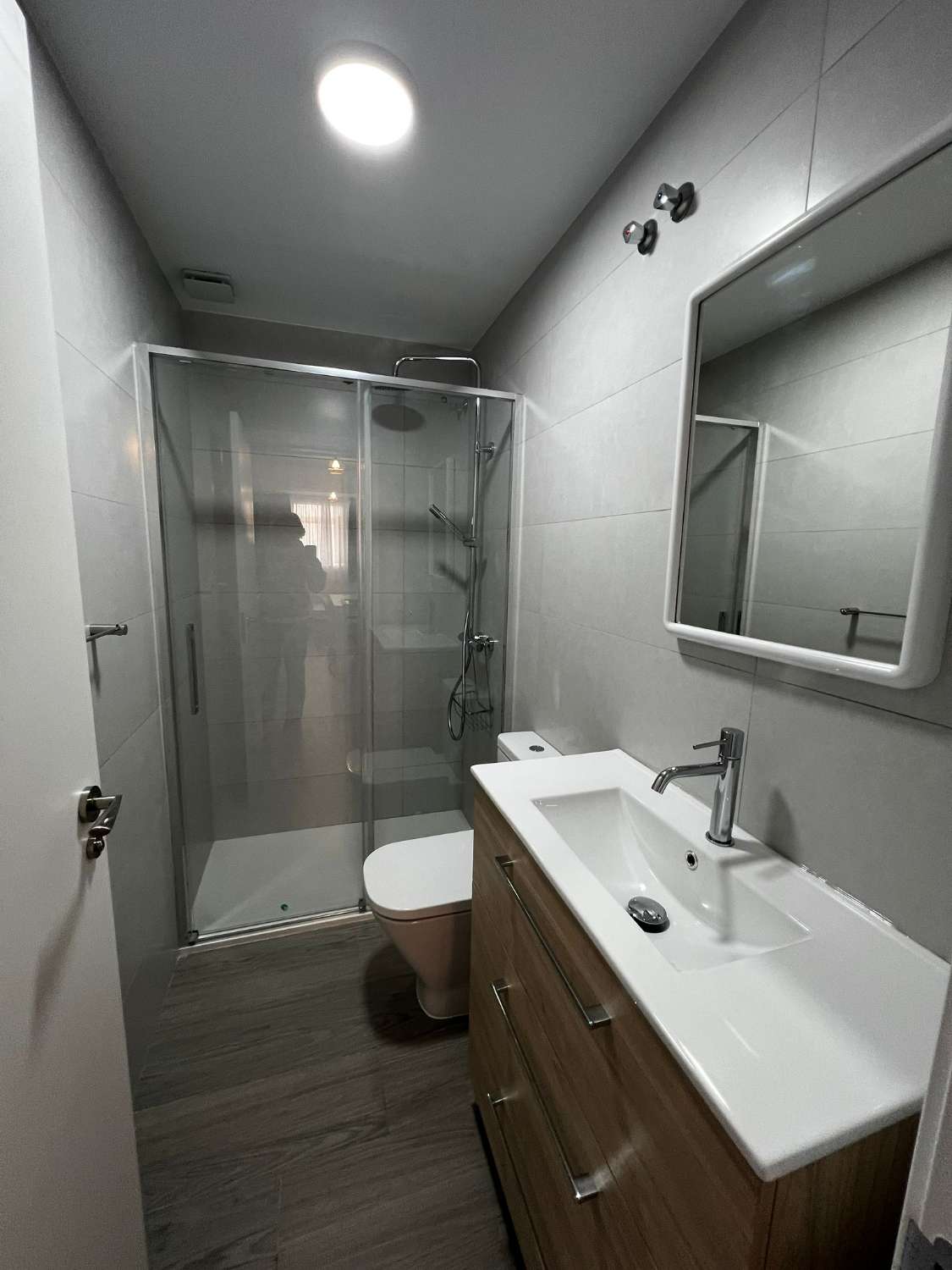 Rummelig lejlighed til leje i Torre del Mar, langtids