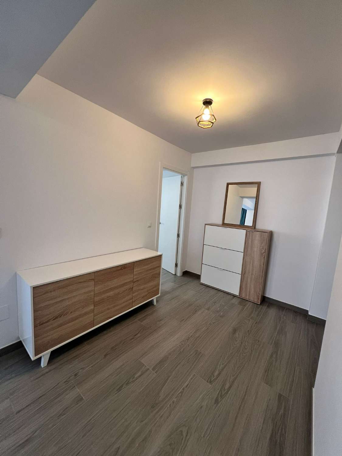 Rummelig lejlighed til leje i Torre del Mar, langtids