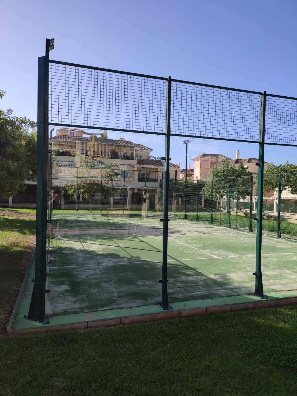 Excellent appartement à vendre à Caleta de Vélez, Baviera Golf