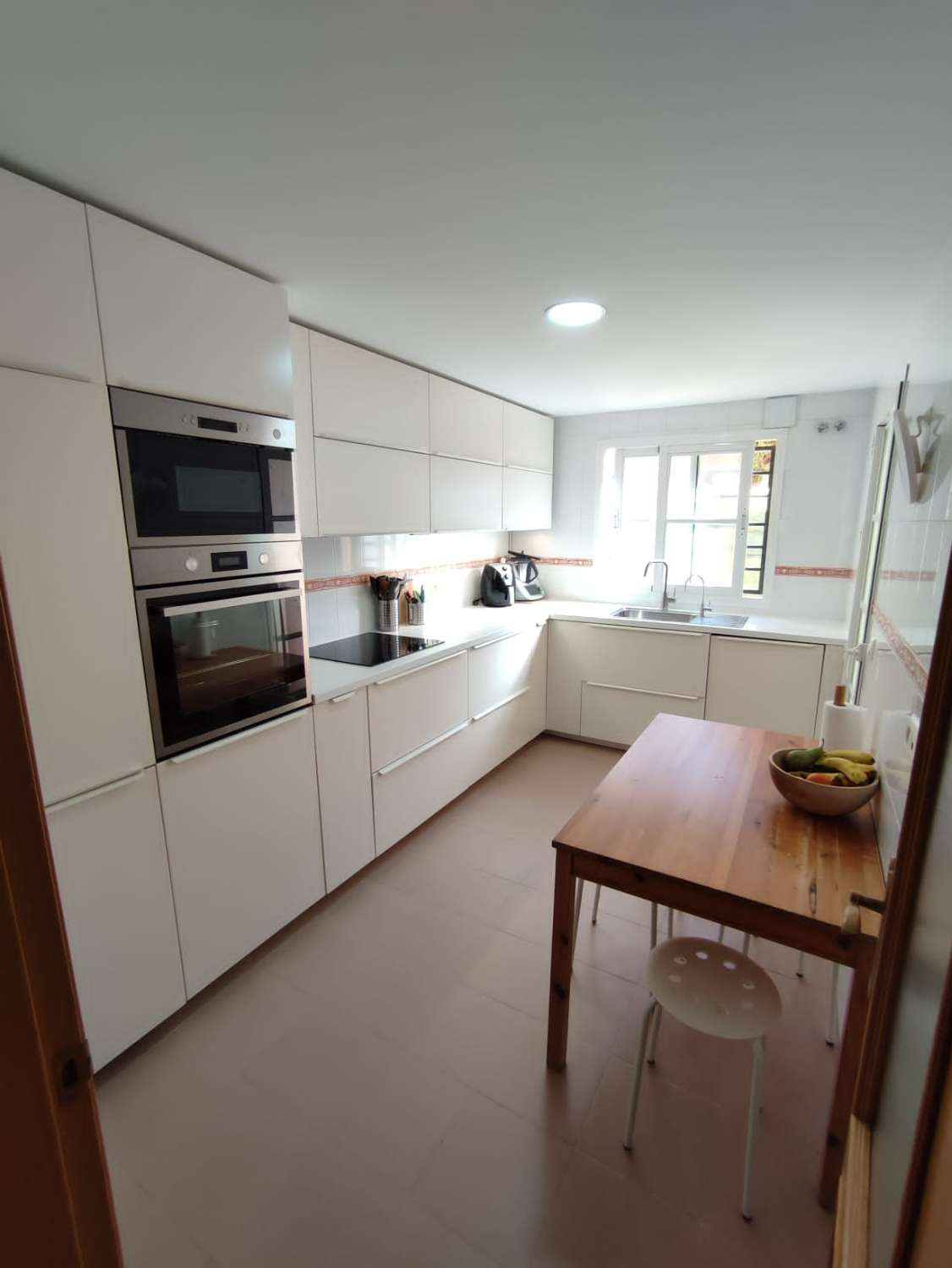 Excellent appartement à vendre à Caleta de Vélez, Baviera Golf