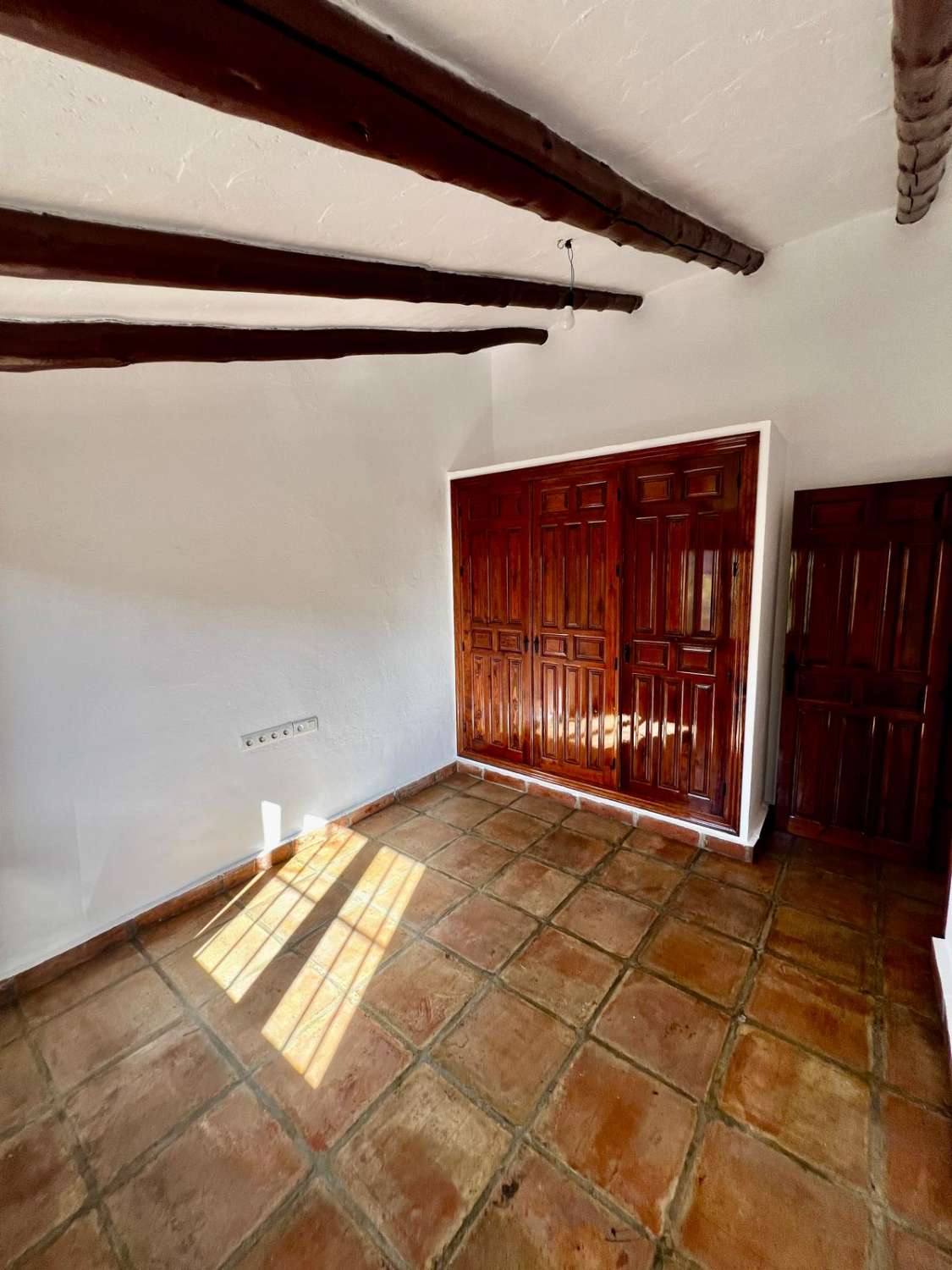 Magnifik villa till salu i La Pequeña Axarquía, Viñuela