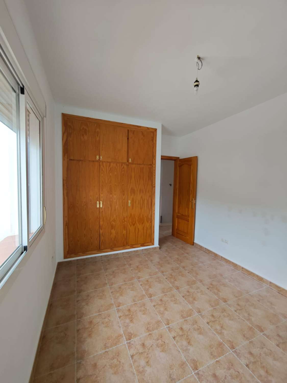 Semi-detached house on the Don Manuel Bridge