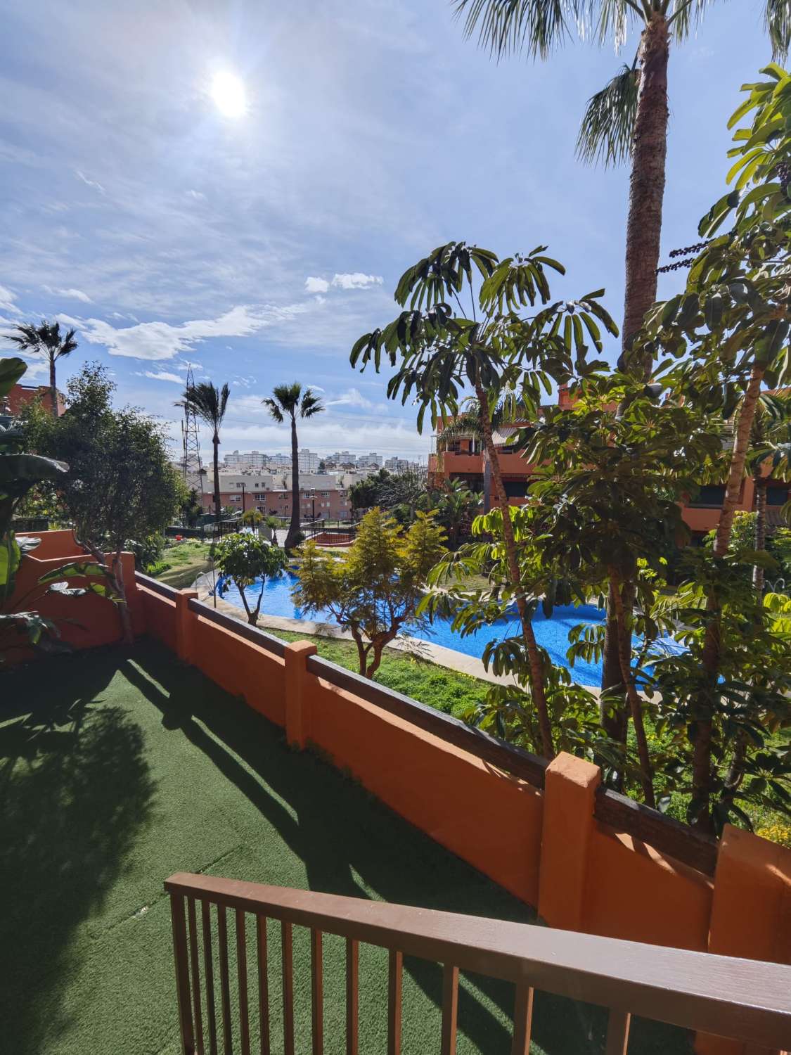 BAR SPECTACULAIRE À EL TOMILLAR