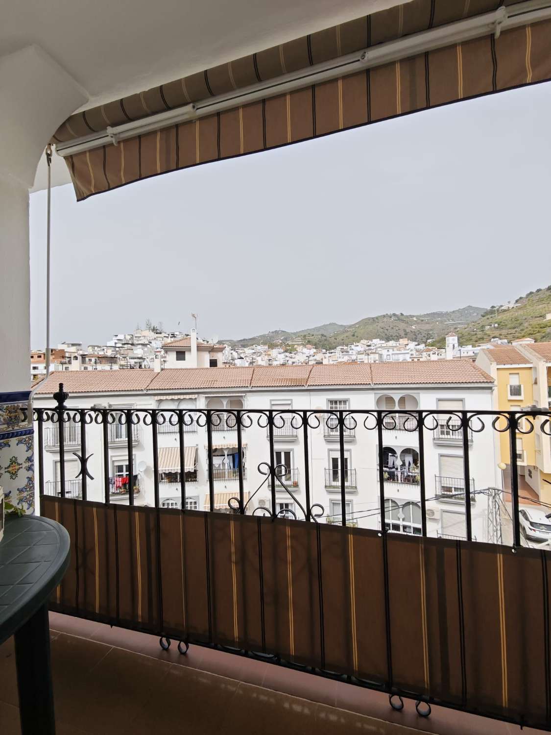 Amplio y luminoso piso en Algarrobo pueblo