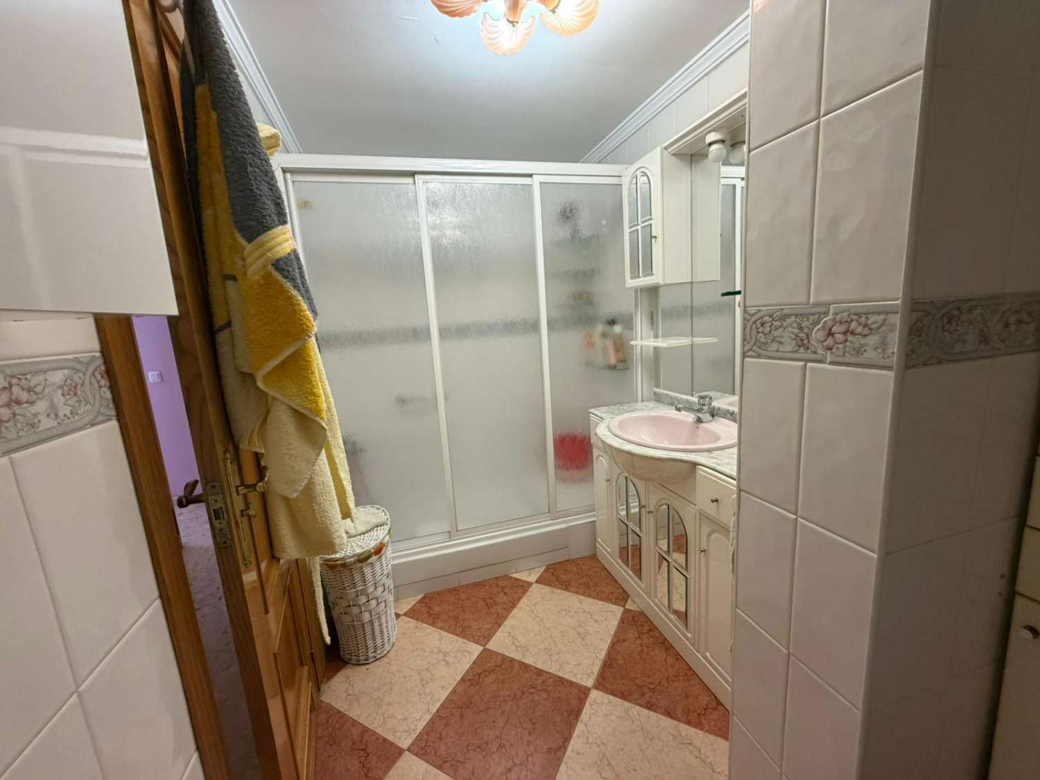 维尼亚马拉加下层的大公寓