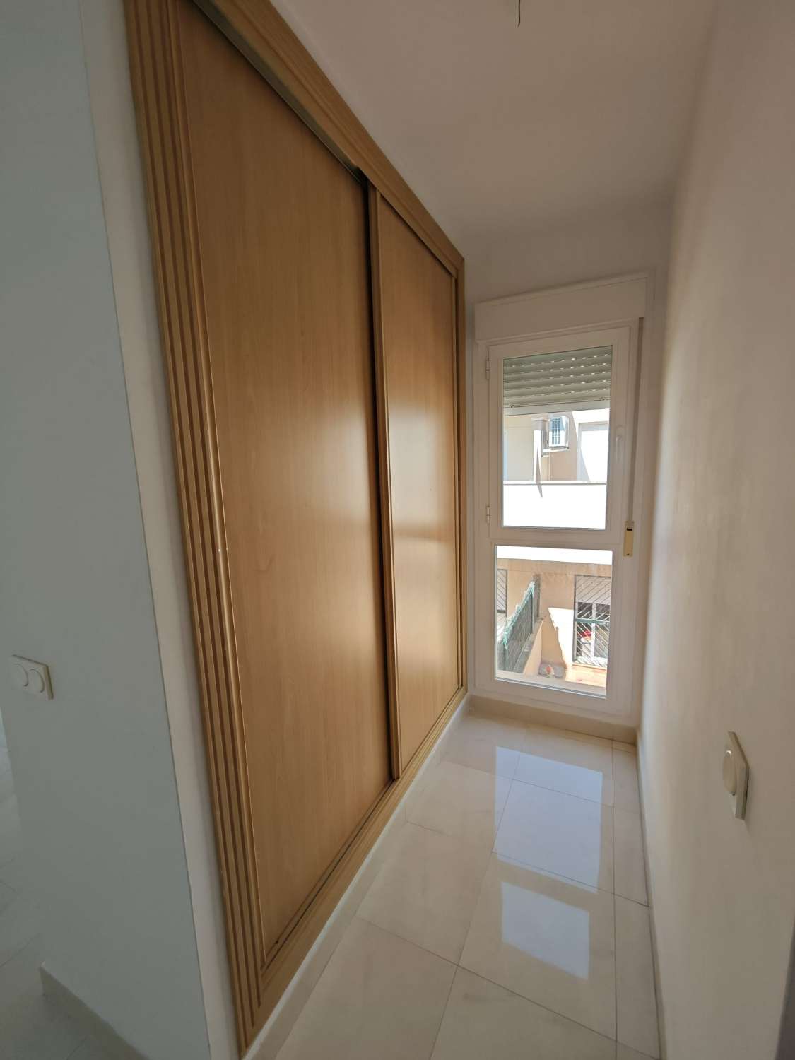 Estupendo piso  con terraza en Baviera Golf