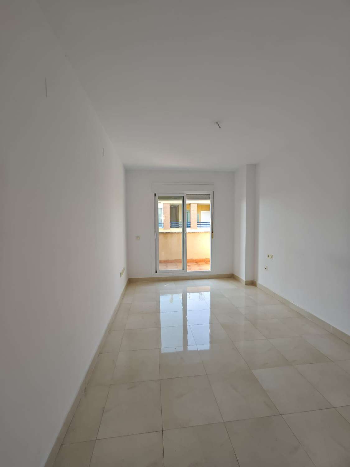 Estupendo piso  con terraza en Baviera Golf