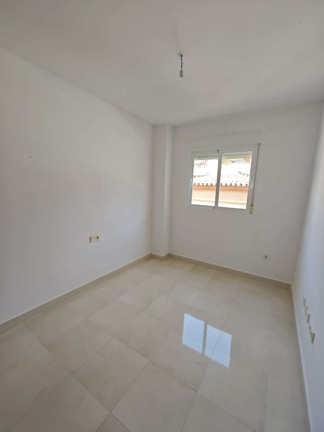 Estupendo piso  con terraza en Baviera Golf