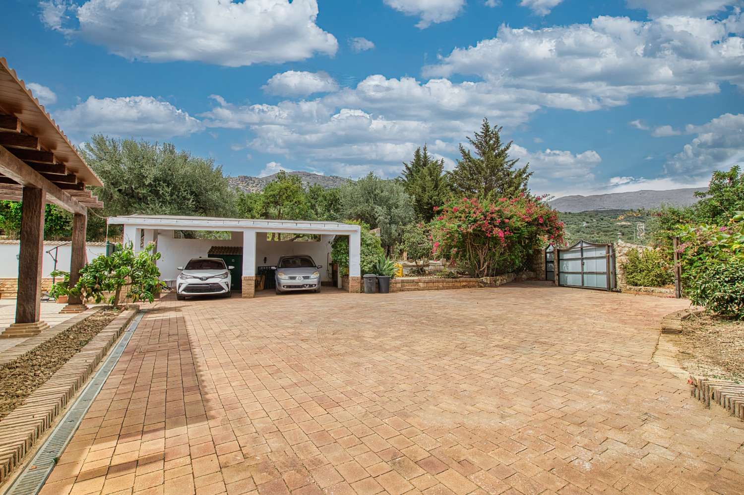 CASA EN VENTA EN VILO - MONDRÓN (PERIANA)