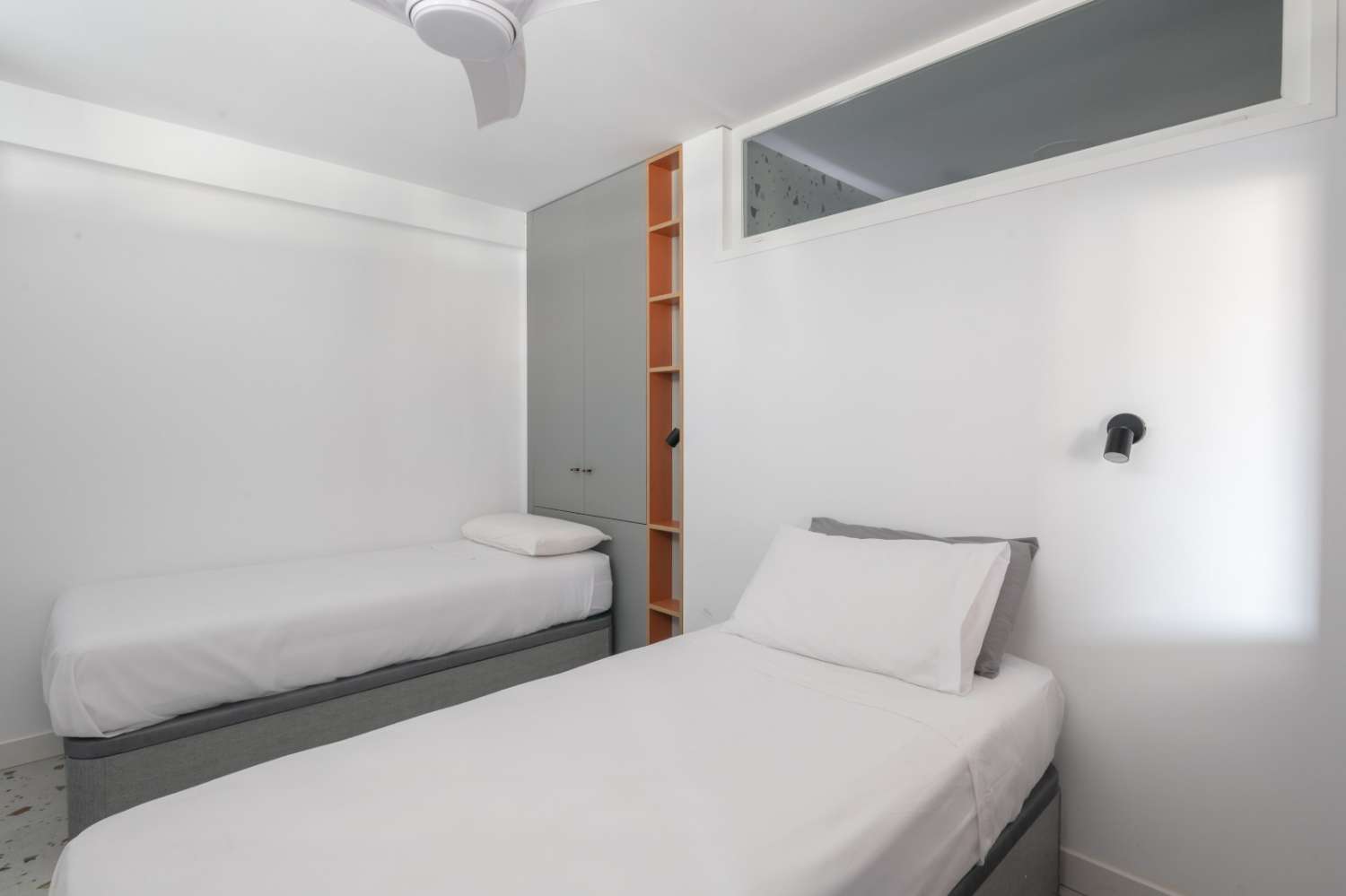 Fantástico piso en venta en el centro de  Torre del Mar, a 50 m de la playa