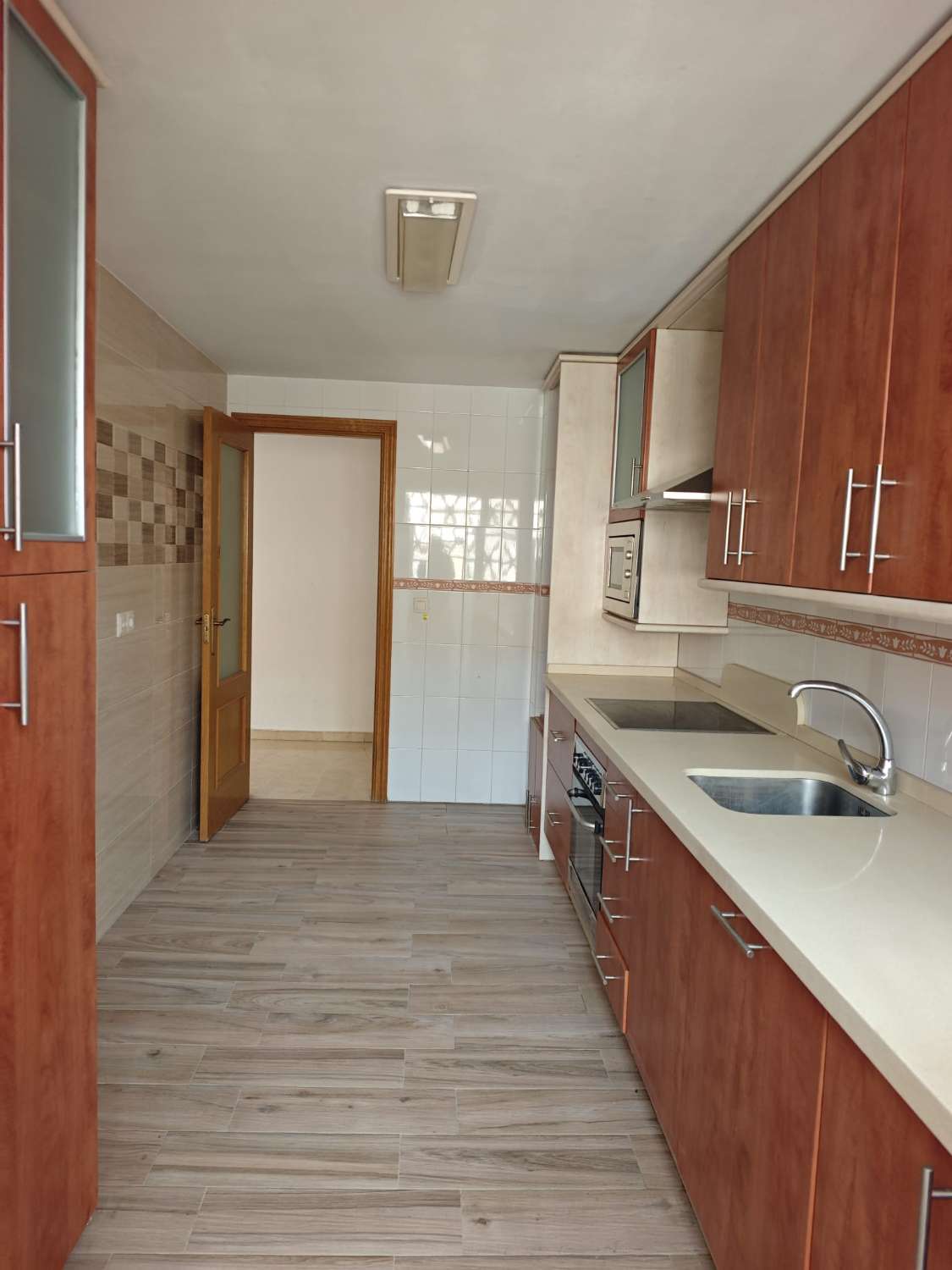 Amplio piso en Baviera Golf con terraza, parking y zonas comunes